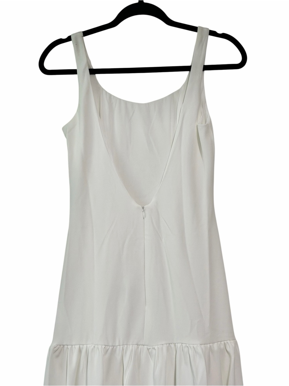 Classic White Drop Waist Maxi Dress with Scoop Neck and Low Back - Picture 5 of 11